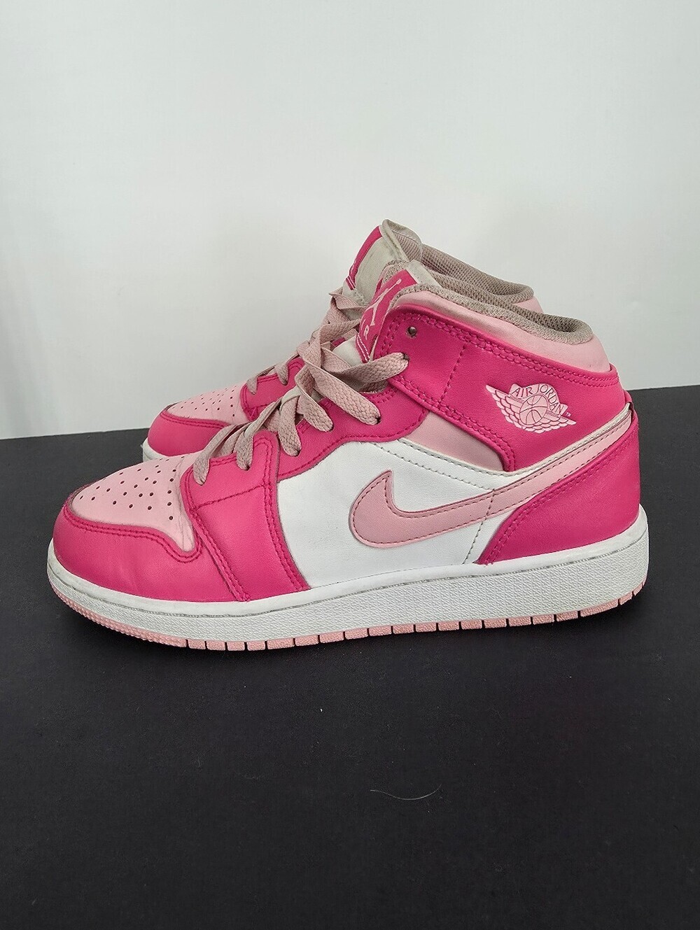 Nike Air Jordan 1 Mid GS Fierce Pink White FD8780-116 Size 6Y Womens 7.5 Sneaker
